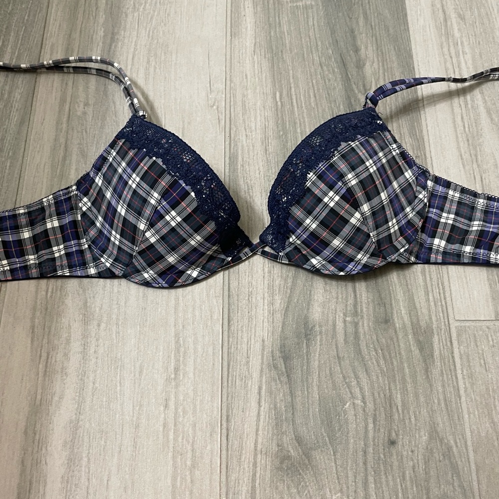 GapBody plaid bra!